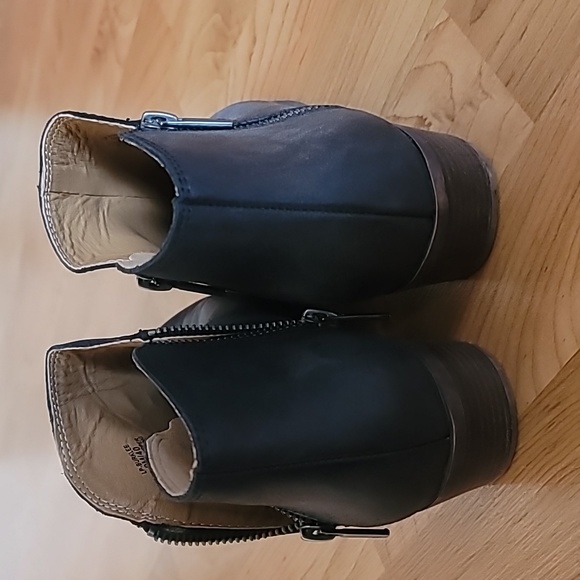 Lucky 🍀 brand Black Leather Burklee Ankle Boots size 9M/40 - Picture 5 of 7